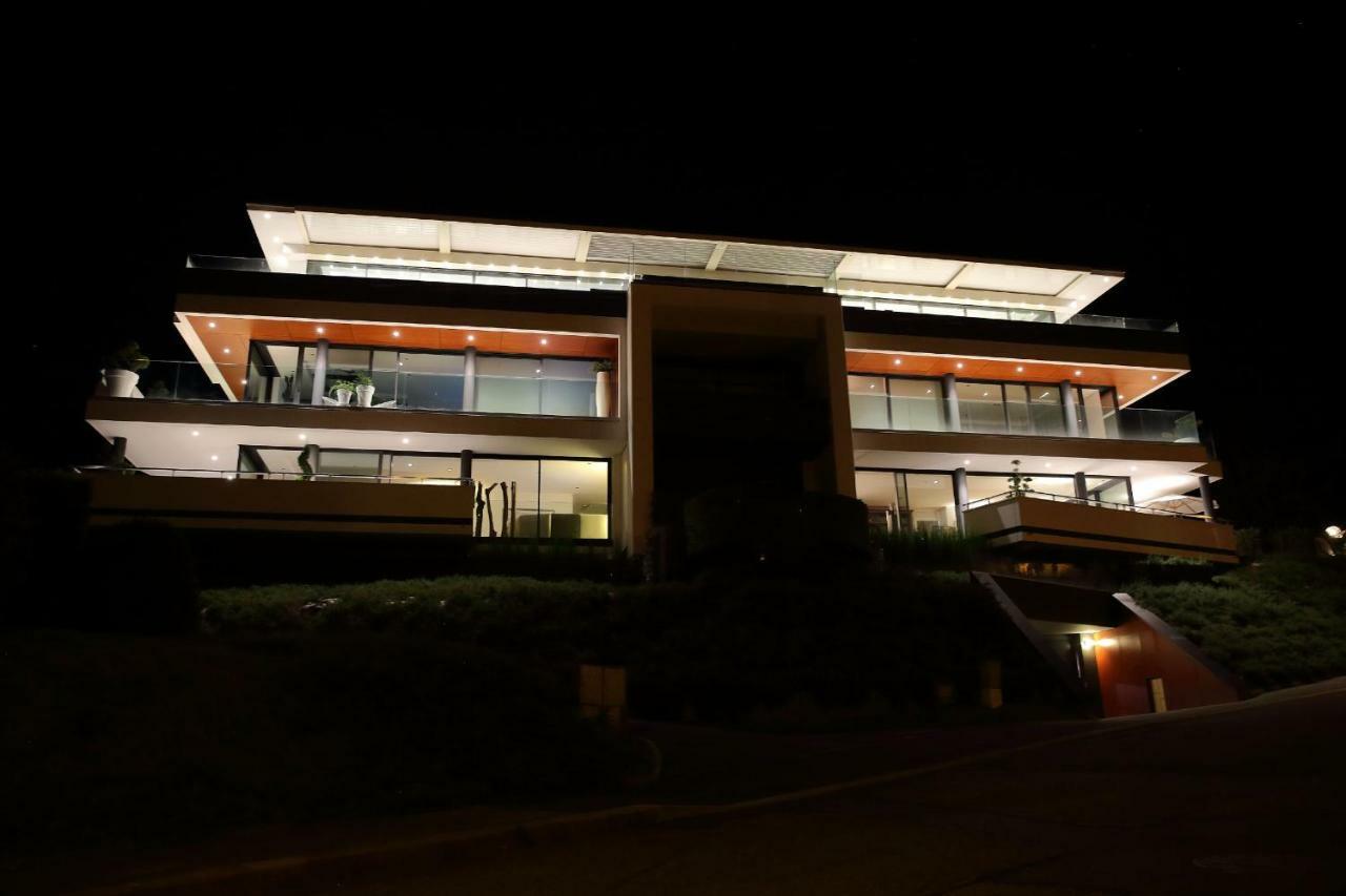 Panoramique 180 Lac Et Montagne Et Nid Secret Spa Romantique Annecy Exterior photo